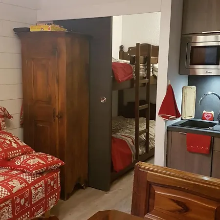 Cosy Pour 4 Personnes Avec Balcon Et Wifi A - Fr-1-676-100 * شاتيل